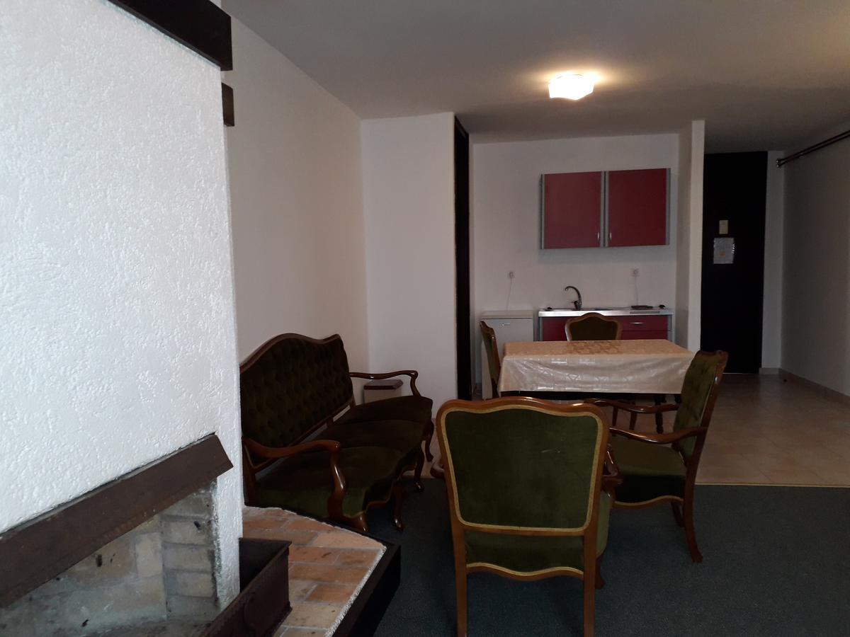 Apartments And Rooms Haludovo - Ribarsko Selo Malinska Zewnętrze zdjęcie