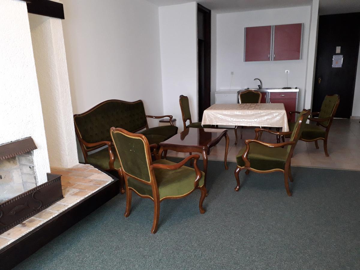 Apartments And Rooms Haludovo - Ribarsko Selo Malinska Zewnętrze zdjęcie